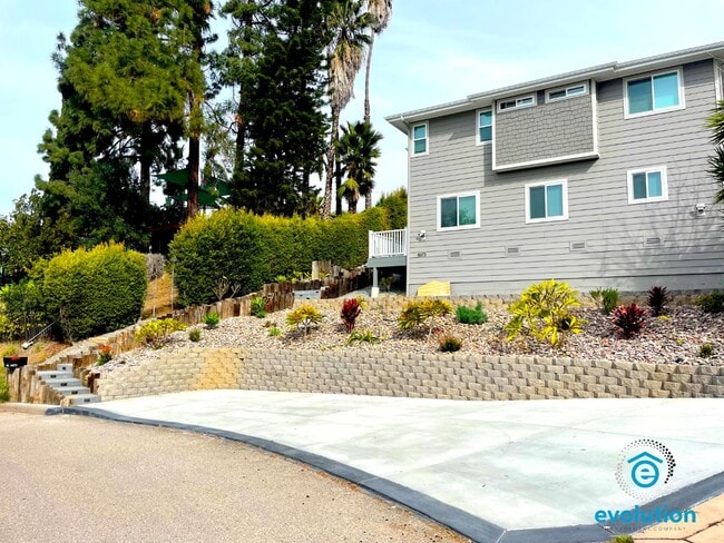 Photo - 8673 Golf Dr