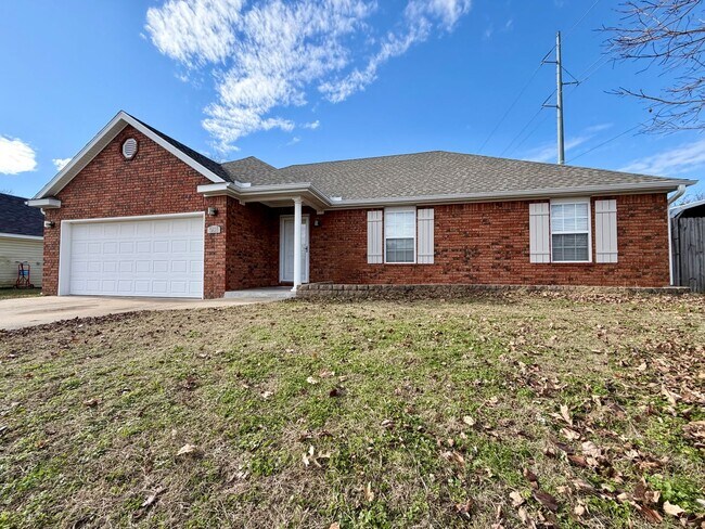 Building Photo - ***501 Bonanza Street***