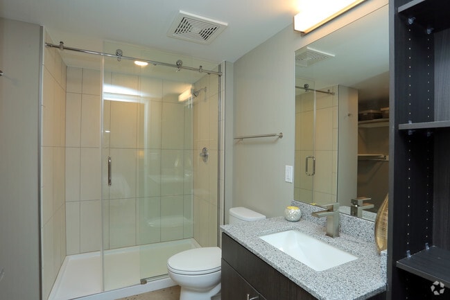 2BR - Second Bathroom