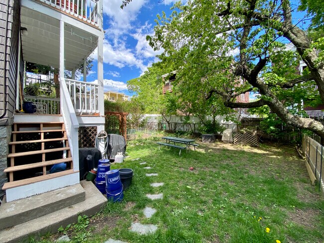 Photo - 12 St Peter St Unit 1