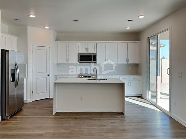 Photo - 25814 N 185th Ave