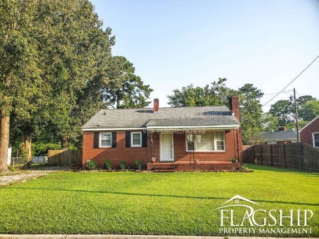 Building Photo - 1204 Franklin Dr Rental