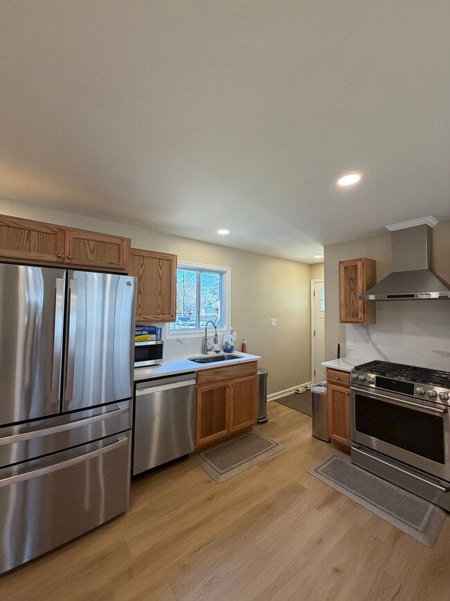 Photo - 6524 Greenleaf St