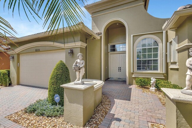 Photo - 9315 Via Classico W