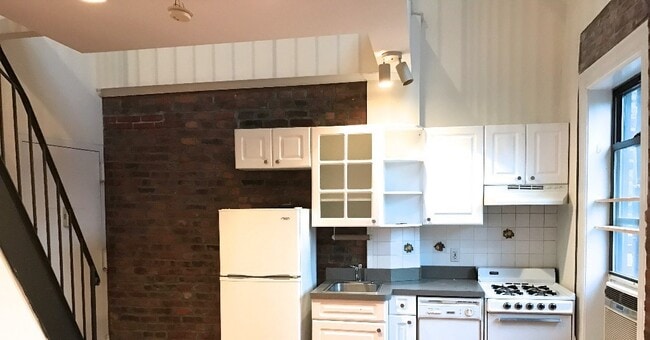 Photo - 234 Mott St Unit 20