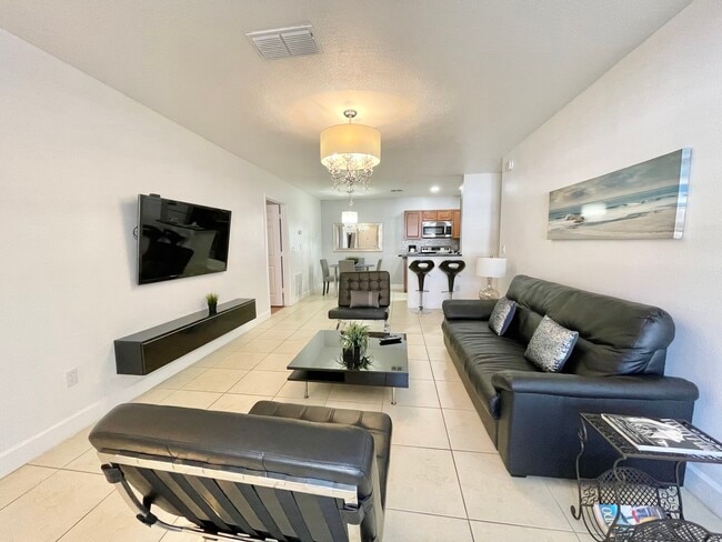 Photo - 4312 S Kirkman Rd