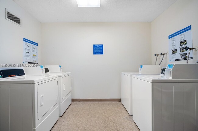 Photo - 2780 NE 183rd St Unit 2009