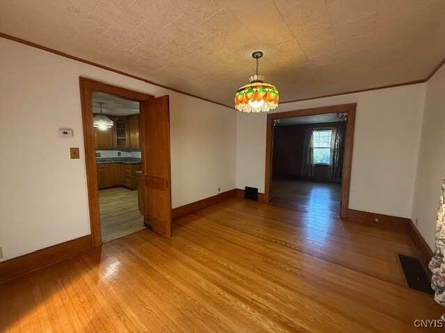 Photo - 211 Hartford Pl