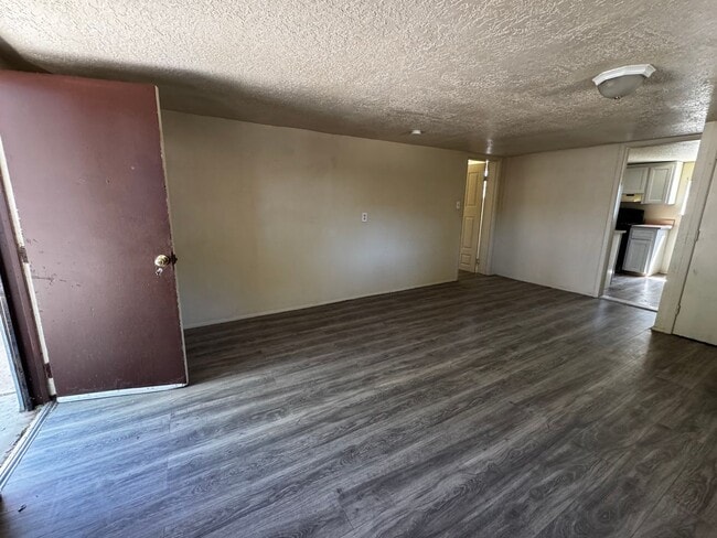 Photo - 2018 Nancy St SW Unidad 1579 - 2018 Nancy St SW,  B