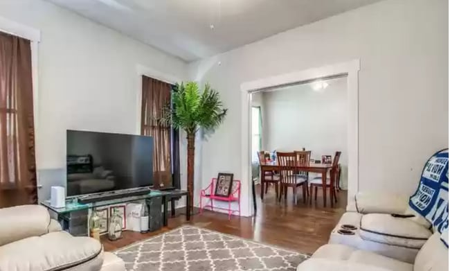 Sala de estar - 719 W French Plz Unidad 3