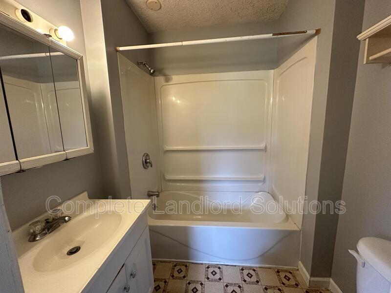 Photo - 6948 N 32nd St