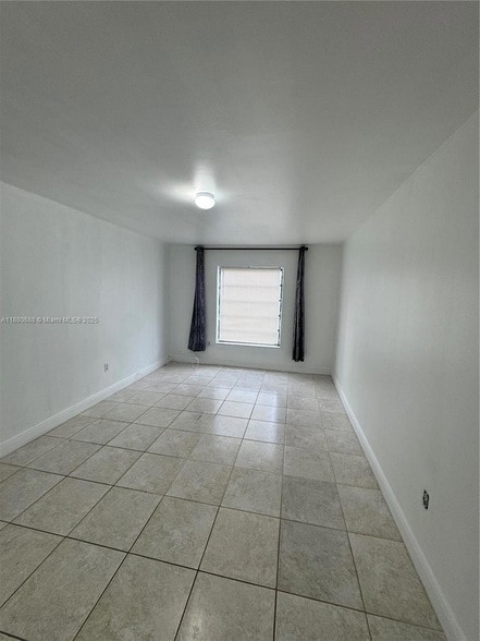Photo - 10431 N Kendall Dr Unidad D312