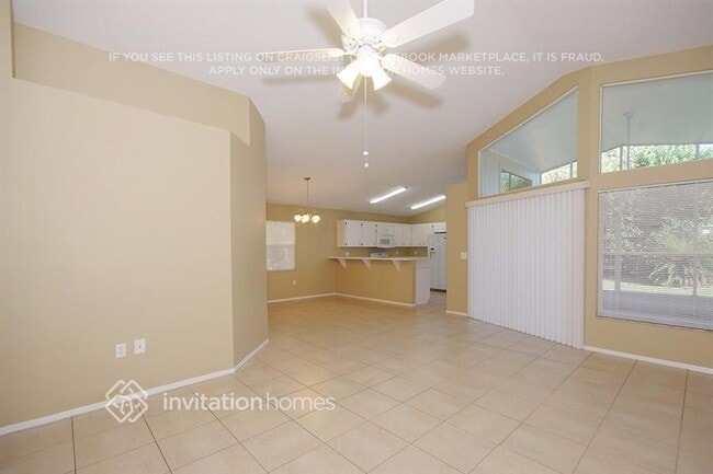 447 Emerald Cove Loop