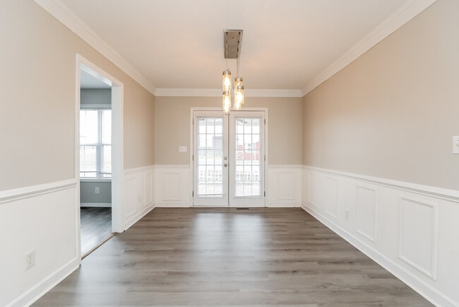 Photo - 829 Buckhorn Dr