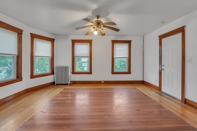 Photo - 10 Foster St Unit 1
