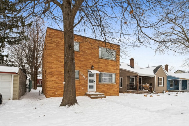 Photo - 14212 Leroy Ave Unit UPPER