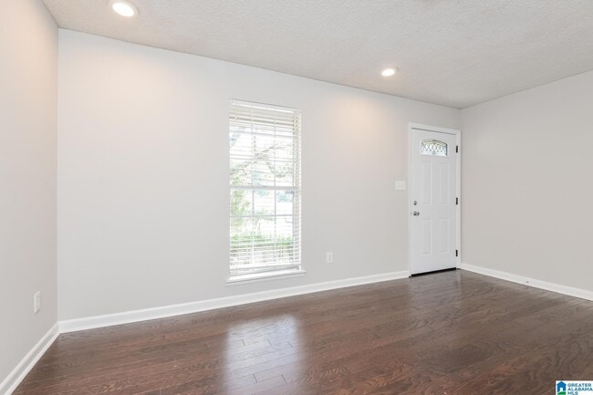 Photo - 6592 Old Springville Rd