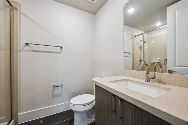 Photo - 2401 Crawford St Unit C4B