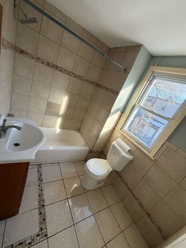 Photo - 1918 Bonitz St