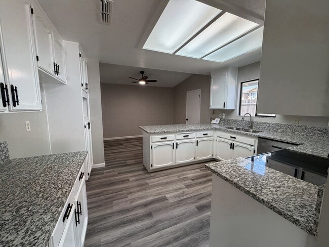 1120 Landreth Ct
