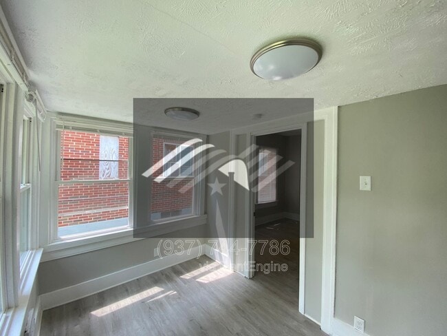 Photo - 1004 W Fairview Ave