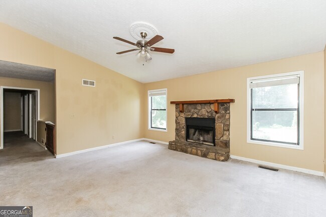 Photo - 507 Hollow Ct