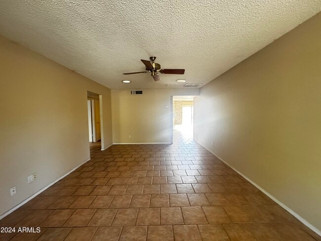 Photo - 3801 W Poinsettia Dr