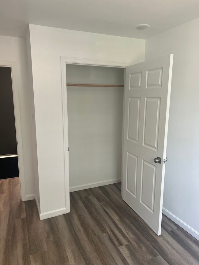 Photo - 12th st Unit 2