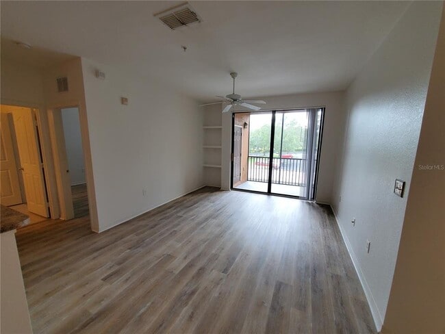 Photo - 8357 38th St Cir E Unidad 203