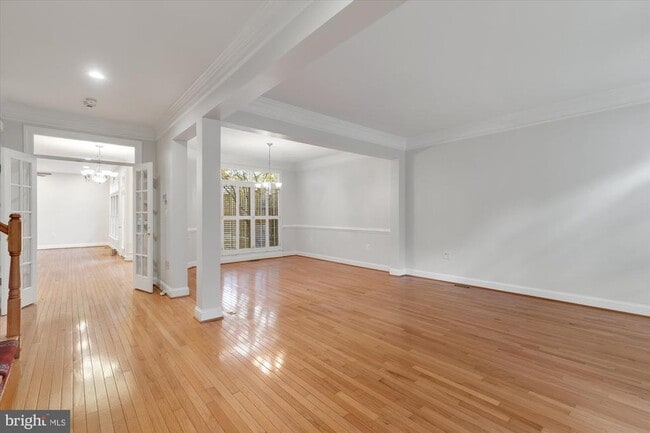 Photo - 427 Park Ave