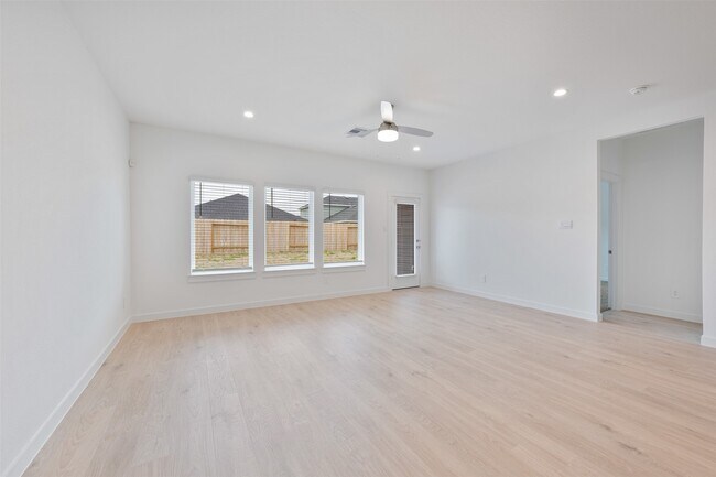 Photo - 3123 Langley Bnd Ln