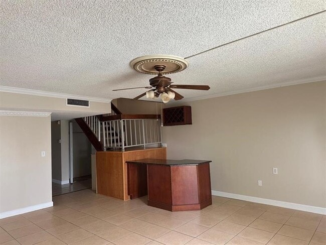 Photo - 8401 W Sample Rd