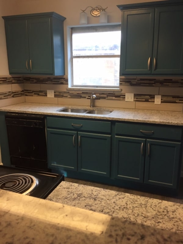 Photo - 1527 Hillside Dr