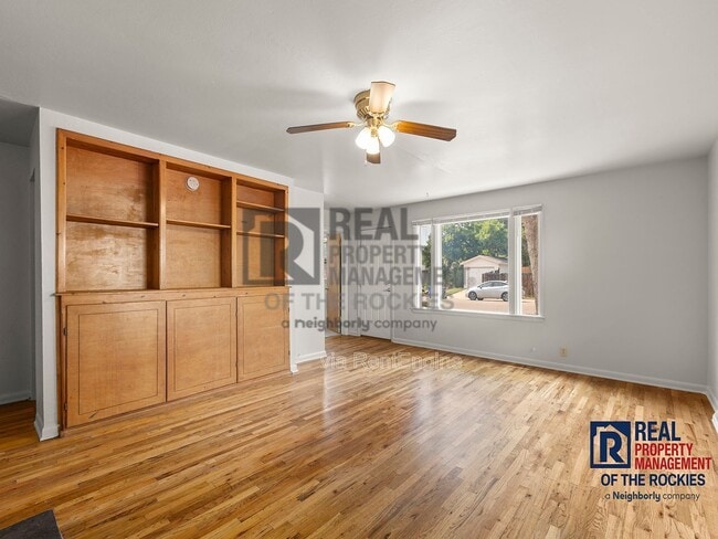 Photo - 1401 Broadview Pl