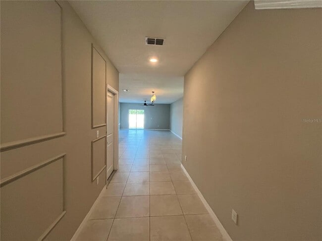 Photo - 241 Argyll Dr