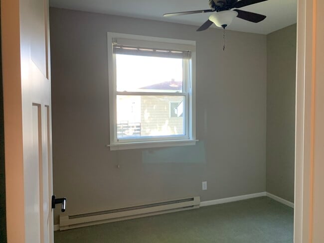 Photo - 465 W 5th St Unit 2