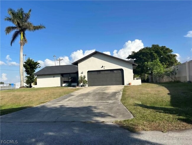 Building Photo - 2401 SW 2nd Pl