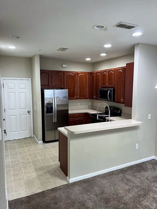 13926 Dove Wing Ct