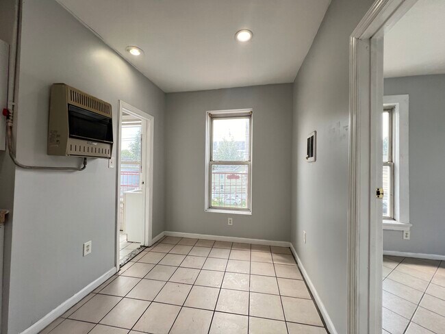 35 William St 3L - 31 William St Unit 3L