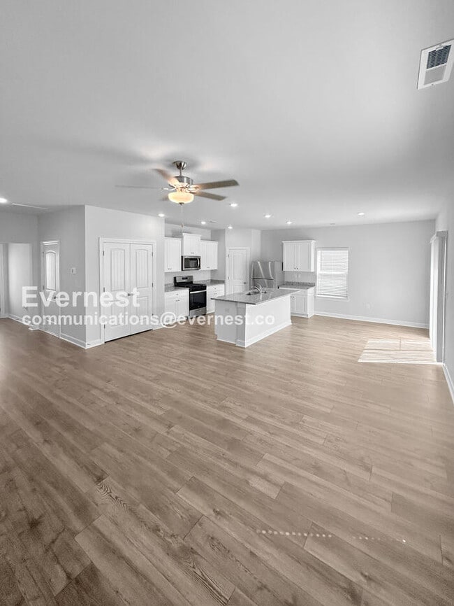 Photo - 2312 Valverde Wy