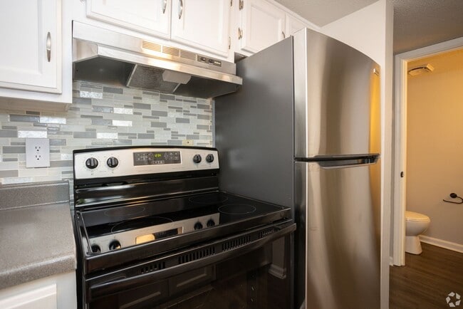Beautiful Chesney Woods Townhomes