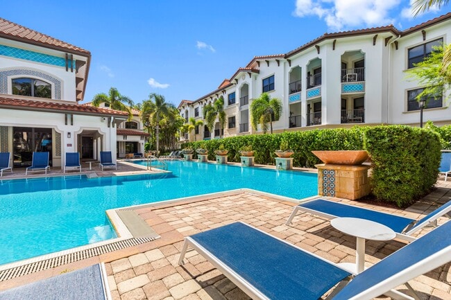 Photo - Miramar Park Apartments