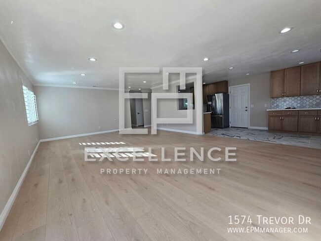 Photo - 1574 Trevor Dr