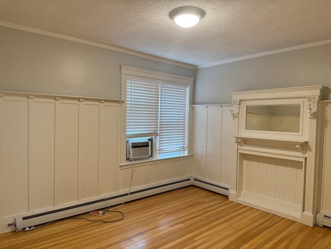 Photo - 235 Rawson Rd Unit 3