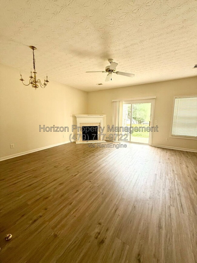 Photo - 15 Pearl Chambers Ct
