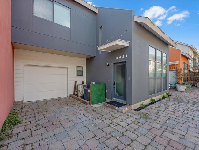 Photo - 4421 Eigel St