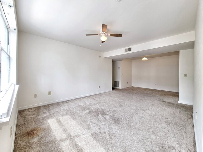 Photo - 2360 SW Archer Rd