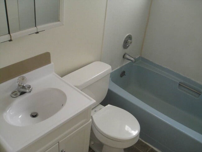 Photo - 2501 Indiana St SW