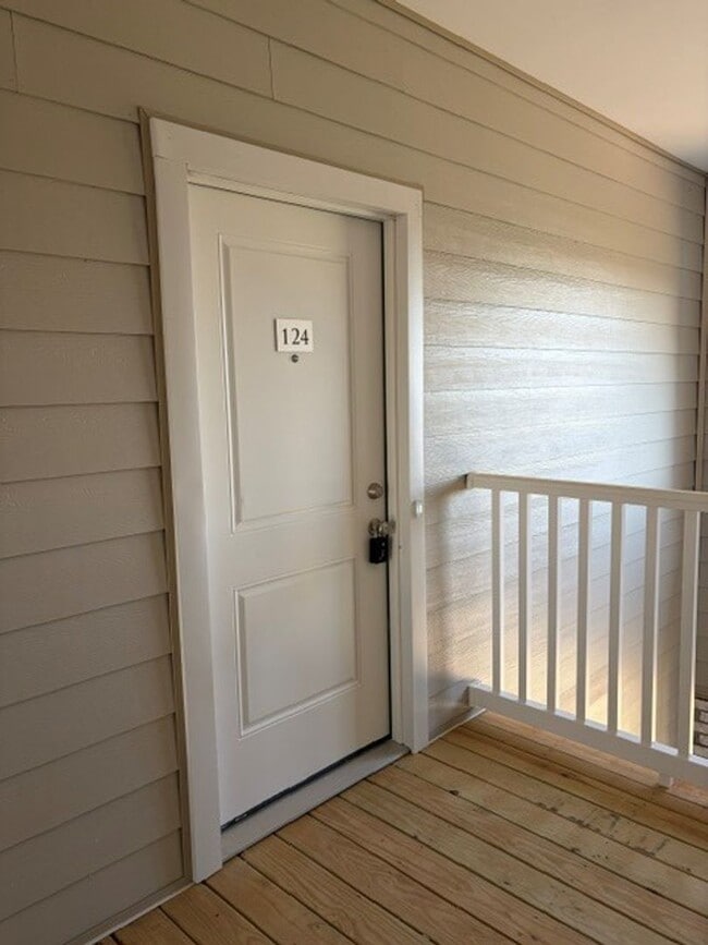 308 Hillview Mls Blvd Unit 124-308 Hillview Mills, Apt 124