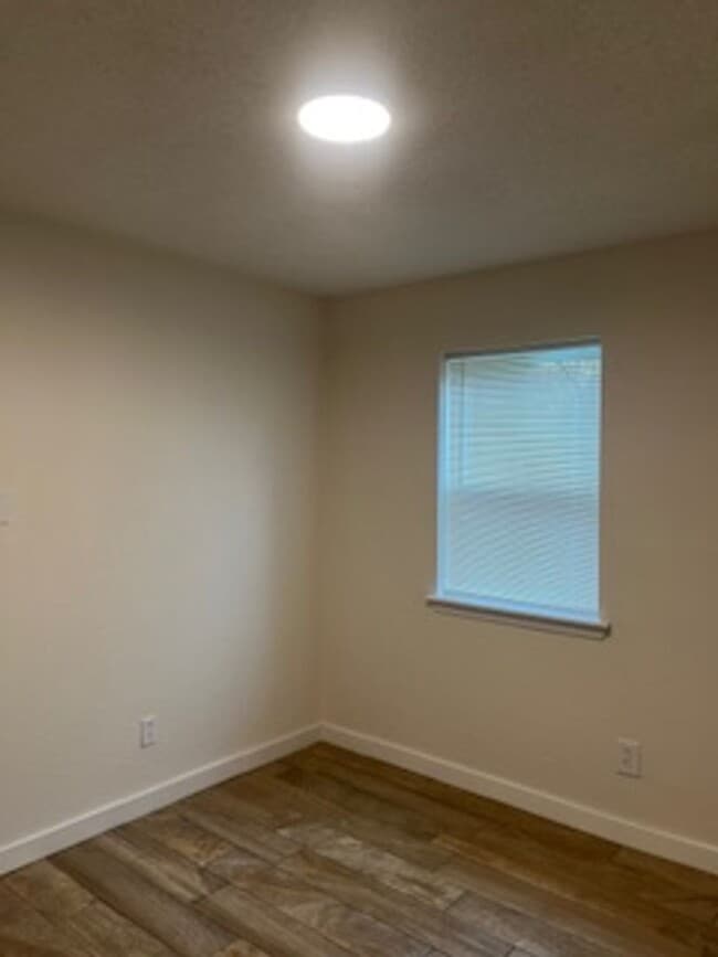 Photo - Newly updated with Fresh Paint/Flooring and Appliances